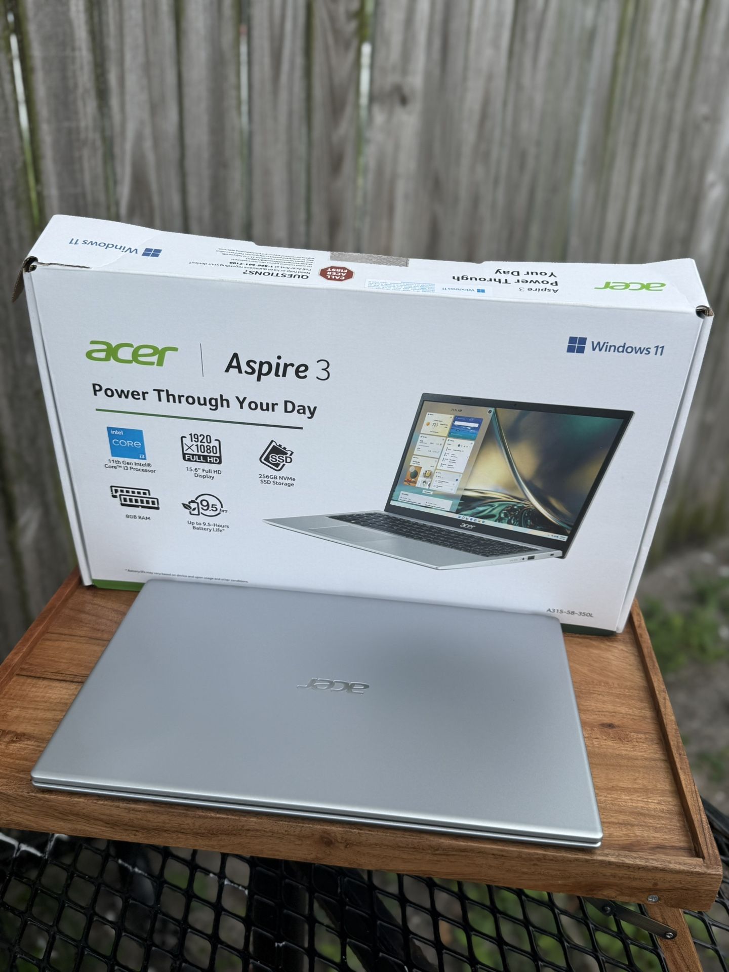 Lapton Acer. Computadora Acer