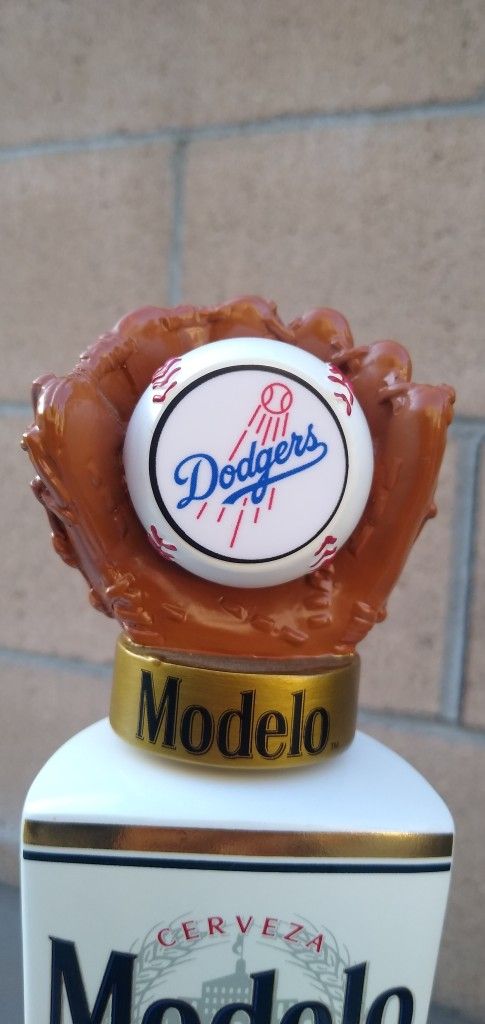 MODELO ESPECIAL. ( DODGERS ) GLOVE TAP HANDLE . ( ALSO PLENTY OF NEON SIGNS / LIGHTS FOR SALE )DODGERS & ANGELS BOBBLEHEADS .