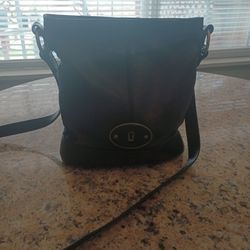 Fossil Cowhide Crossbody Black Purse, 9 w x 10 L x 2 3/4 d, $5.00