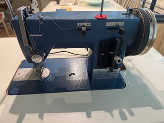 Sailrite Ultrafeed LSZ-1 Sewing Machine