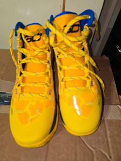 Curry Basketball Shoes