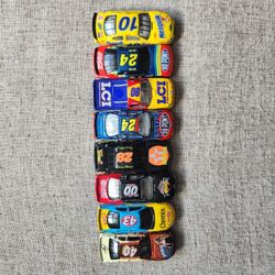 8 1:64 NASCAR Diecast Race Cars 