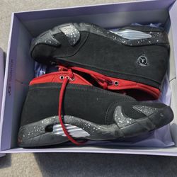 Air Jordans 14 Retro Low Red Lipstick Ed