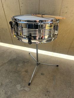 Nice! Snare drum w stand & sticks $50. Cymbal