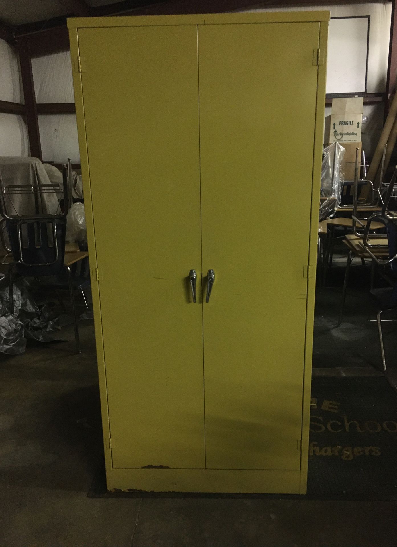 Metal storage cabinet