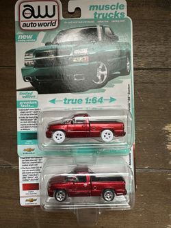 Auto World 2005 Chevy Silverado Ultra Red