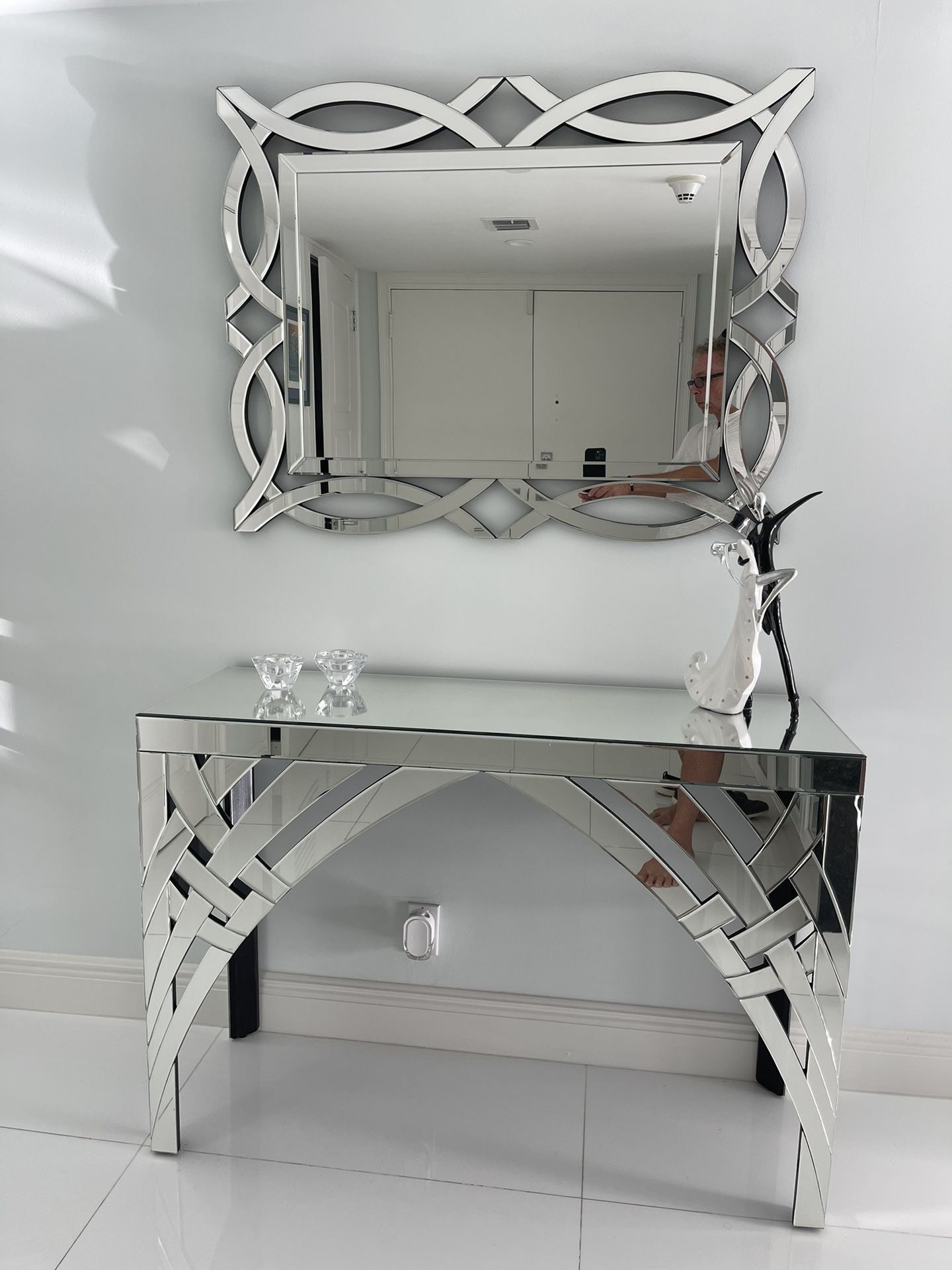 Entry/ Sofa Table / Mirror