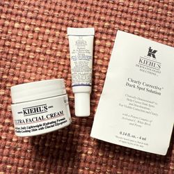 Brand New Kiehl’s Skincare Travel Kit 