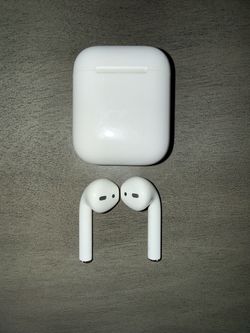 Apple AirPods 1st Generation