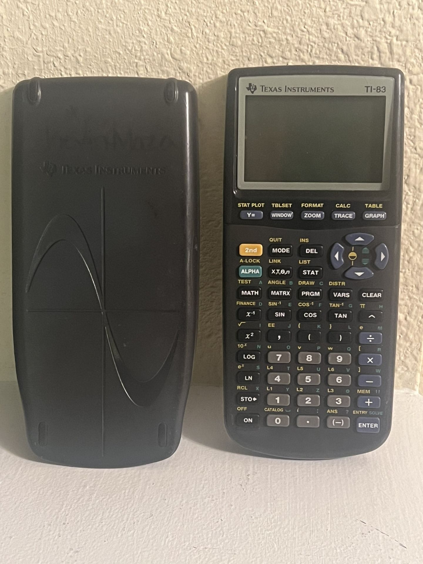 Texas Instruments TI-83 Graphing Calculator w/ Cover Tested Working