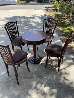 Antique Brentwood Cafe Bistro And Chess Table