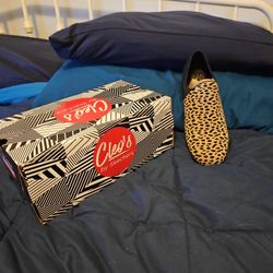 Sketchers Cleo's  Size 9