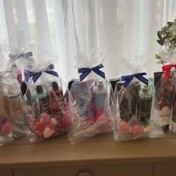 Bath And Body Works  2pc Sets