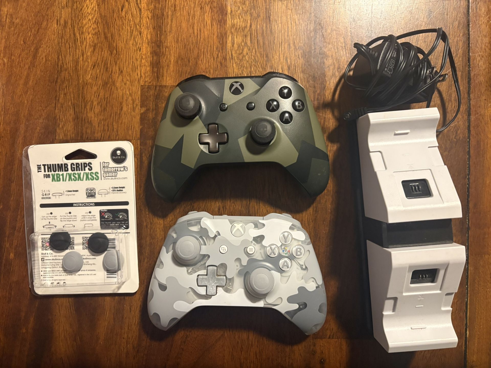 Xbox One Controller Lot of 2 With Rechargeable Batteries And Battery Charger