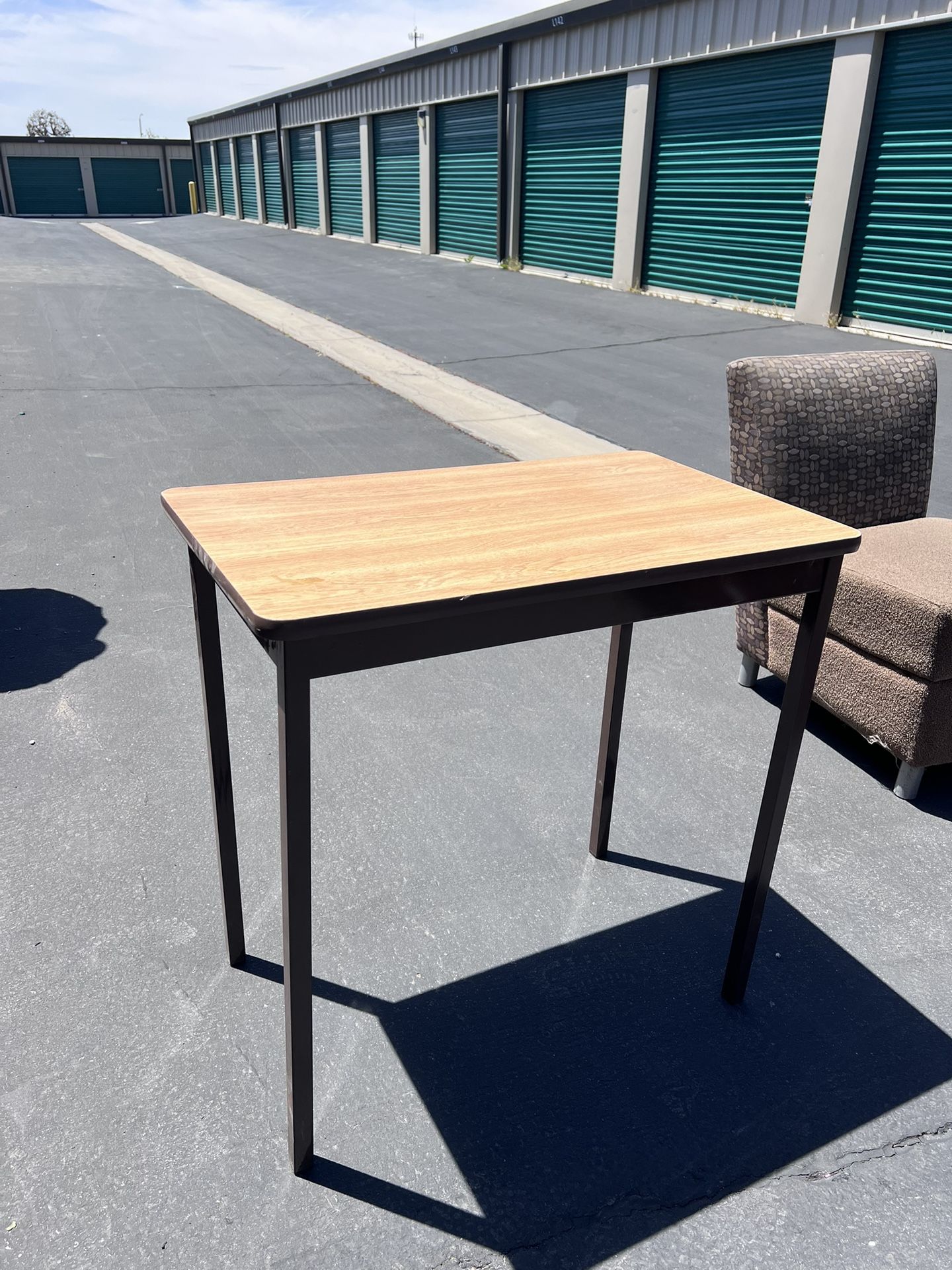 Single Desk!