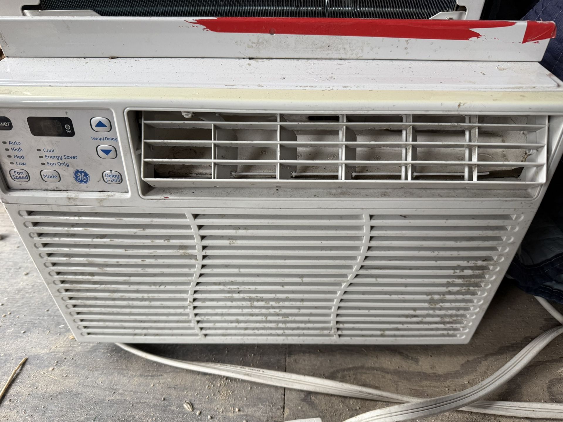General Electric Portable Window Air Conditioner 8000 Btu