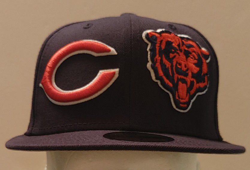 Chicago Bears Size 7 New Era 59FIFTY "THREE GIANT LOGOS" HAT (NWT)