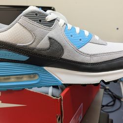 Nike Air Max men 10.5 size $80 new  $90