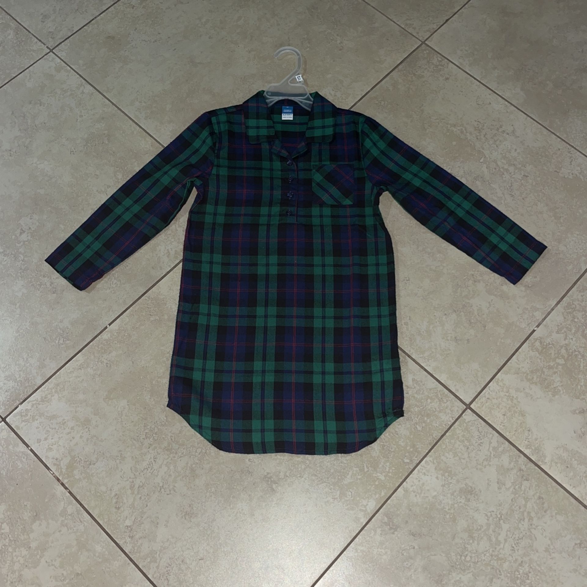 Old Navy Toddler Girl’s Plaid Nightgown / Pajamas, Size 5t