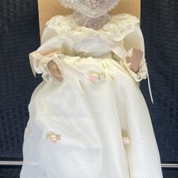 Avon Special Memories Mother & Child Doll Joyce (African American, 2000)  