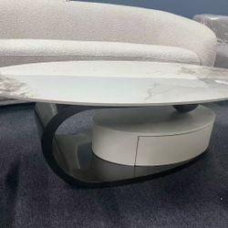 Ceramic coffee table，$550