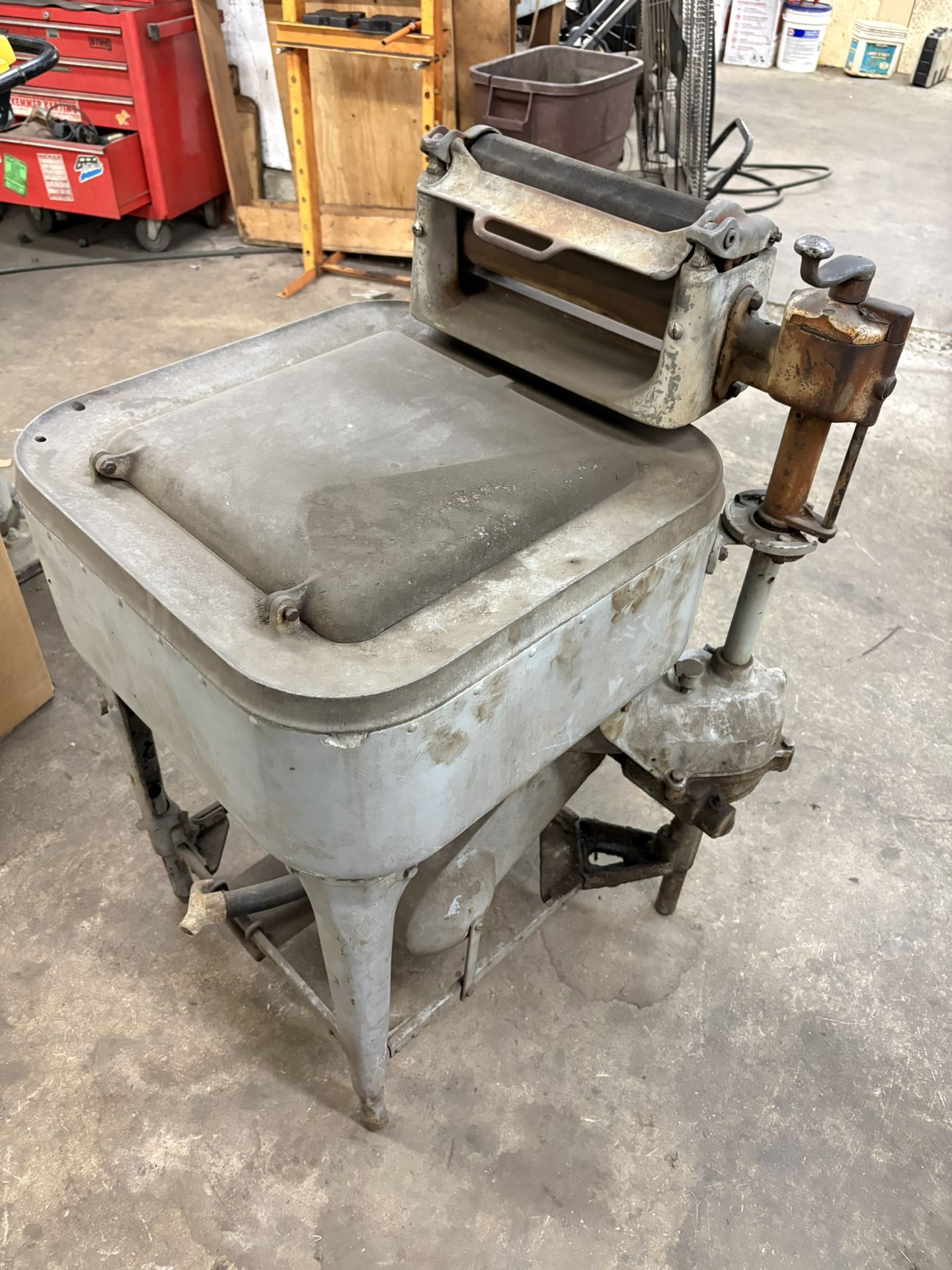 Wash Machine Vintage