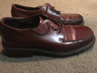 BOSTONIAN Strada Size 9