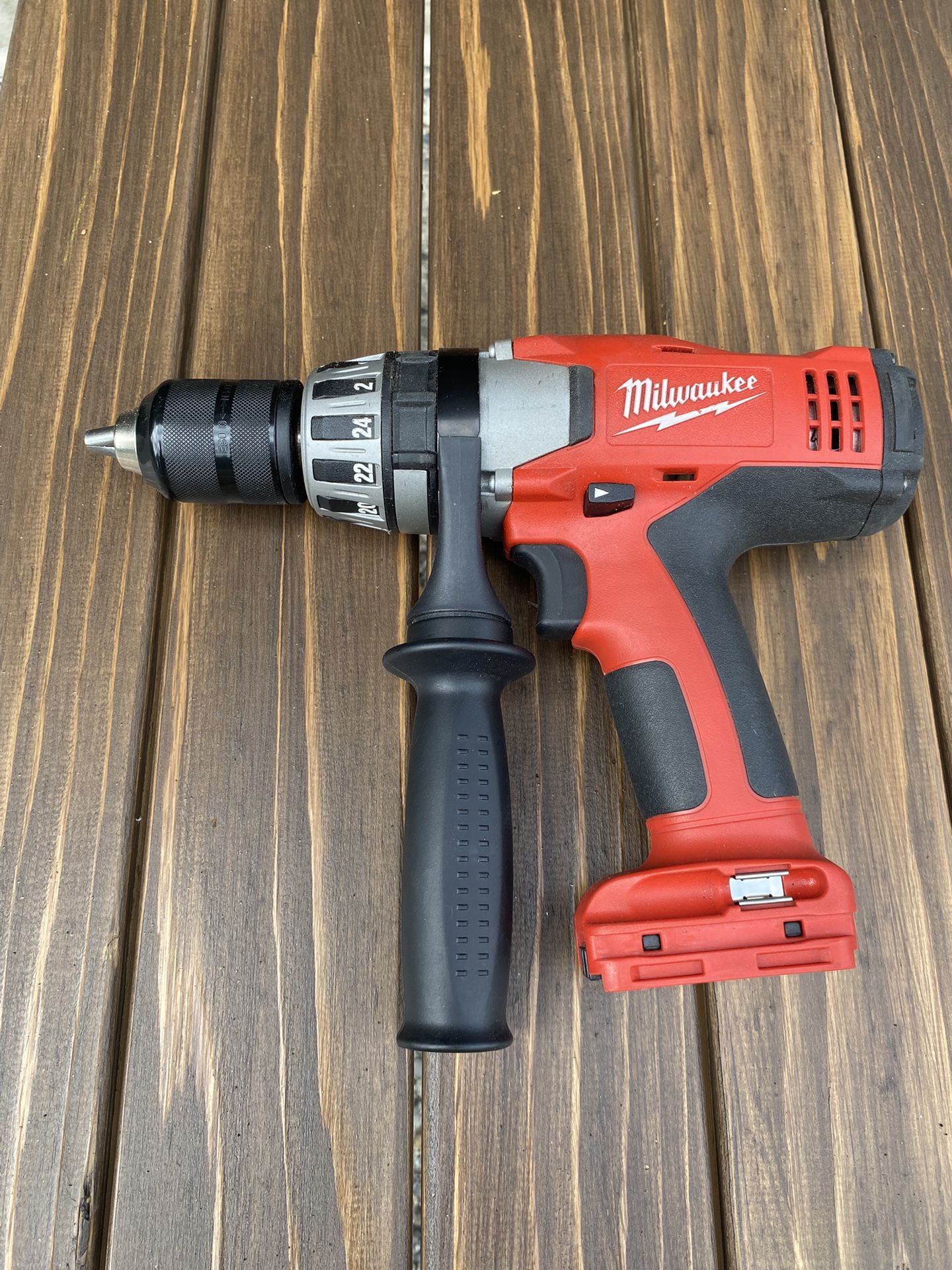 Milwaukee Hammer Driver/drill