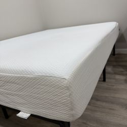 Full Size Bed Plus Frame 