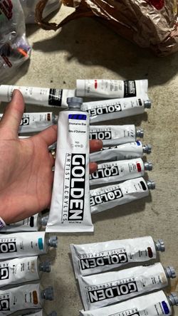 Brand new golden 5oz acrylic paint