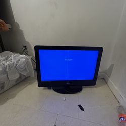 Vizo Tv(still Runs In Very Good Condition)  Look At Description..