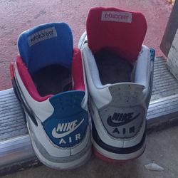 JORDAN 4 RETRO SIZE 9.5 MENS