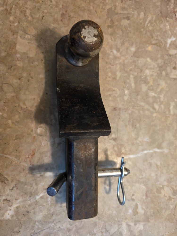 Trailer Hitch Ball Mount w/ Pin & Clip