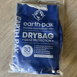 Earth Pak Dry Bag 30L With Phone Case 