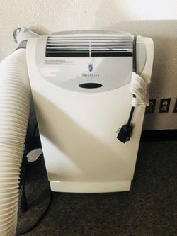 White Friedrich portable air conditioner, 14000 UTB