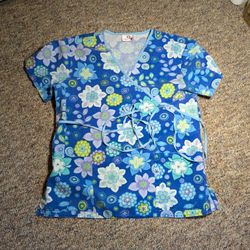 White Cross Blue White Flower Floral Scrub Top Short Sleeve Size Small