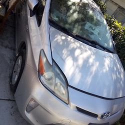 2013 Toyota Prius  For Parts