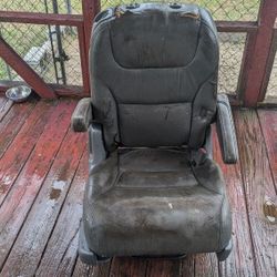 2005 Odyssey Middle Seat