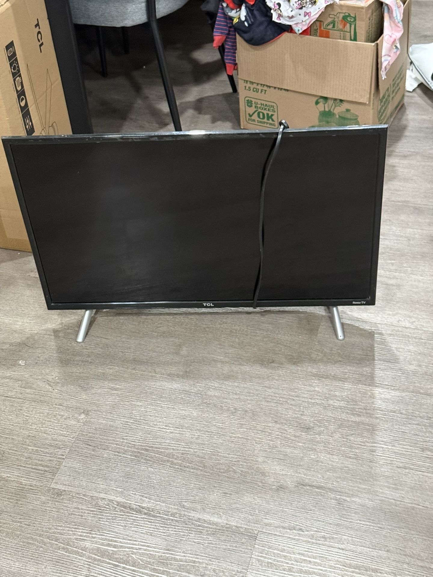 32inch TCL Roku TV
