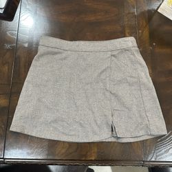 Hollister grey skirt
