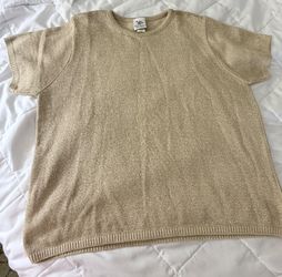 Nutcracker Plus Size Gold Knit Short Sleeve Sweater