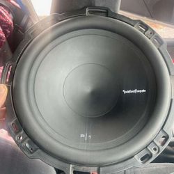 Rockford Fosgate 2 P1 12inch Subwoofers