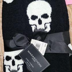 Skull Throw Blanket