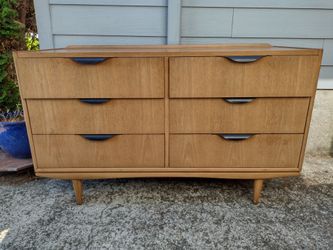 Mid Century Modern 6 Drawer Dresser