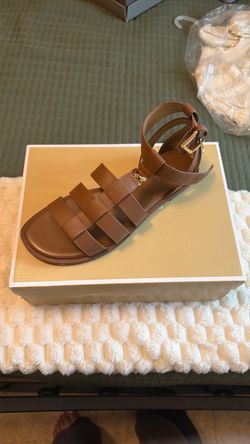 Michael kors flat sandals