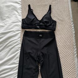 Alo Airlift Lineup Set Back 