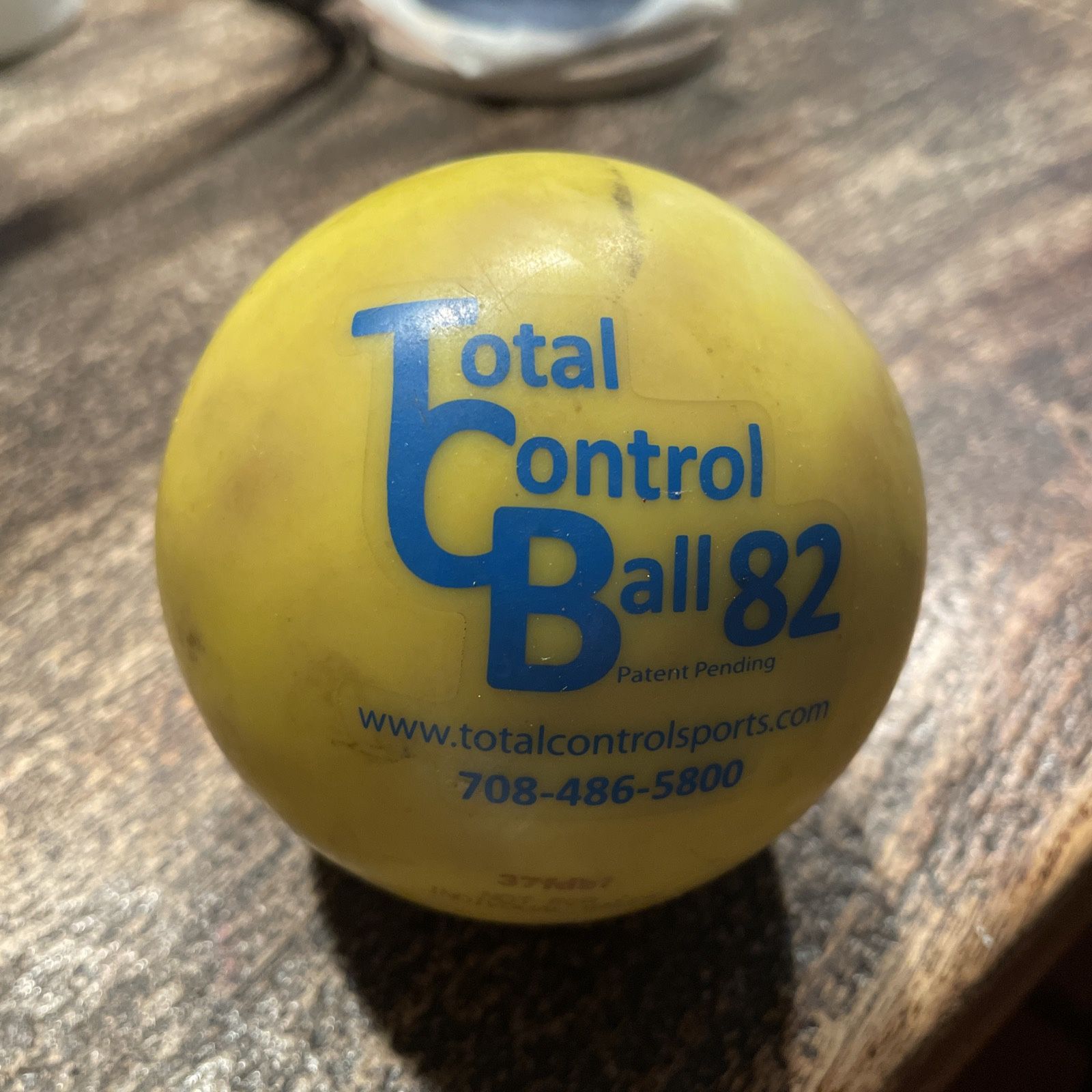 TOTAL CONTROL BALL TCB 82 Softball Weighted Training Hitting Batting Aid