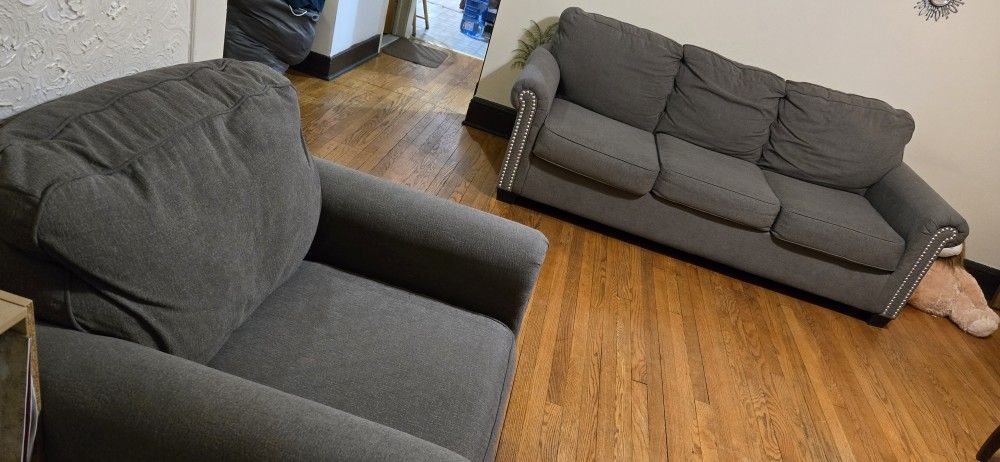 Sofa .gray 3 Sitting With Chair