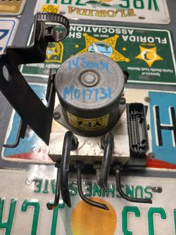14 HYUNDAI SONATA 2.4L ANTI LOCK BRAKE CONTROL PUMP ASSEMBLY OEM