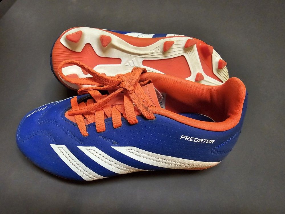 Adidas Predator  Soccer Shoes - Boys